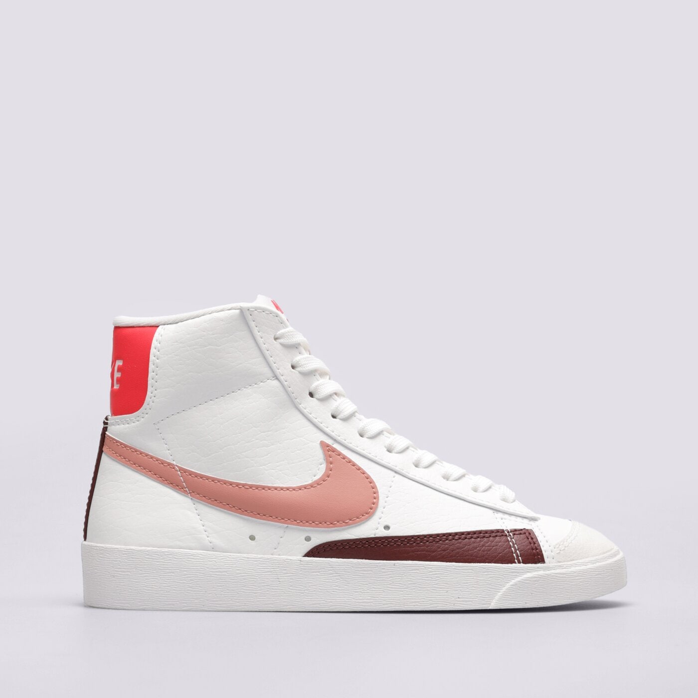 Дамски маратонки NIKE W BLAZER MID '77 NEXT NATURE dq4124-105 цвят бял