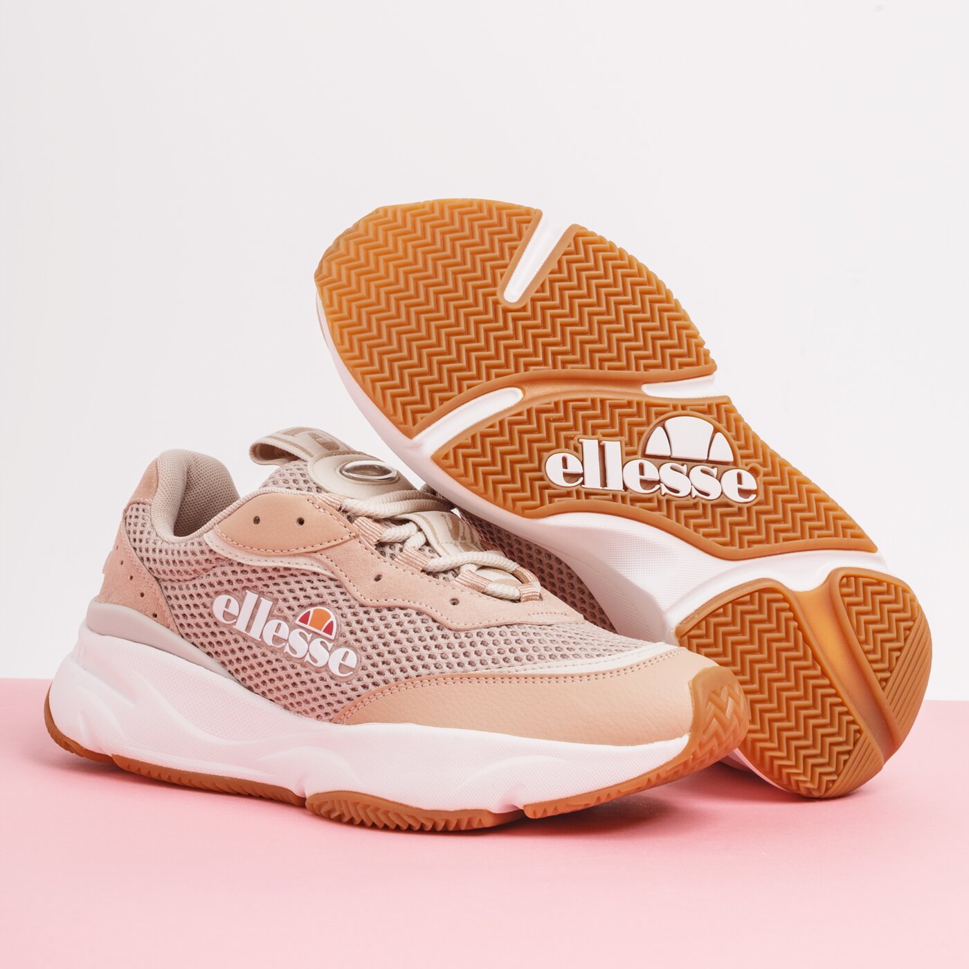 Дамски маратонки ELLESSE MASSELLO 613613 цвят бежов