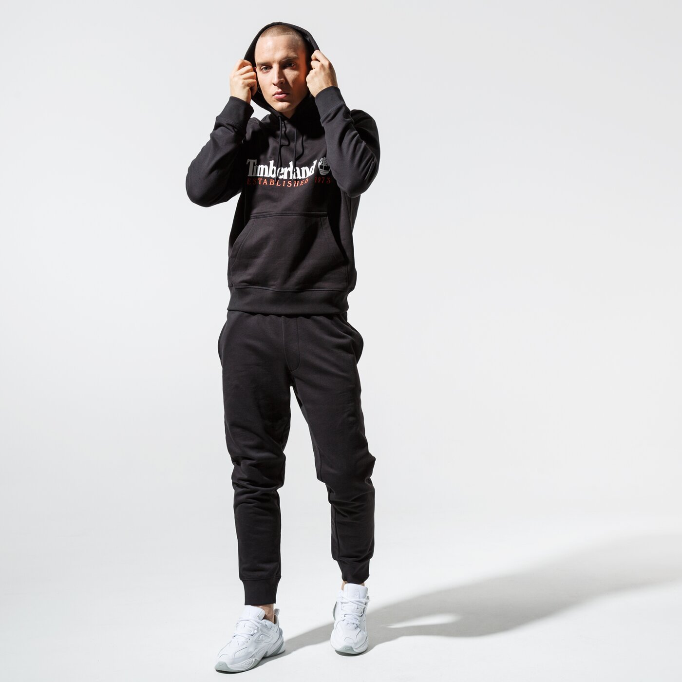 Мъжки панталони TIMBERLAND ПАНТАЛОНИ CORE ESTABLISHED 1973 tb0a1z2q0011 цвят черен