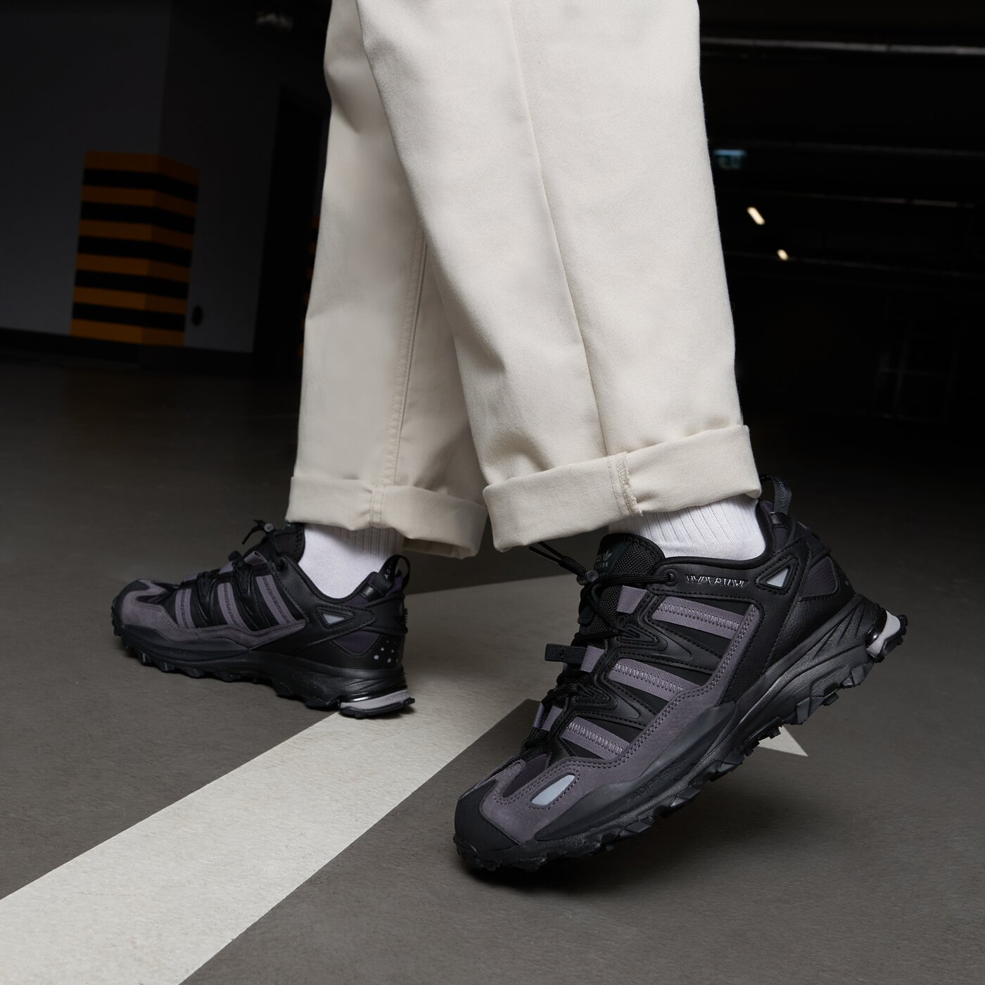 Мъжки маратонки ADIDAS HYPERTURF gx2022 цвят черен