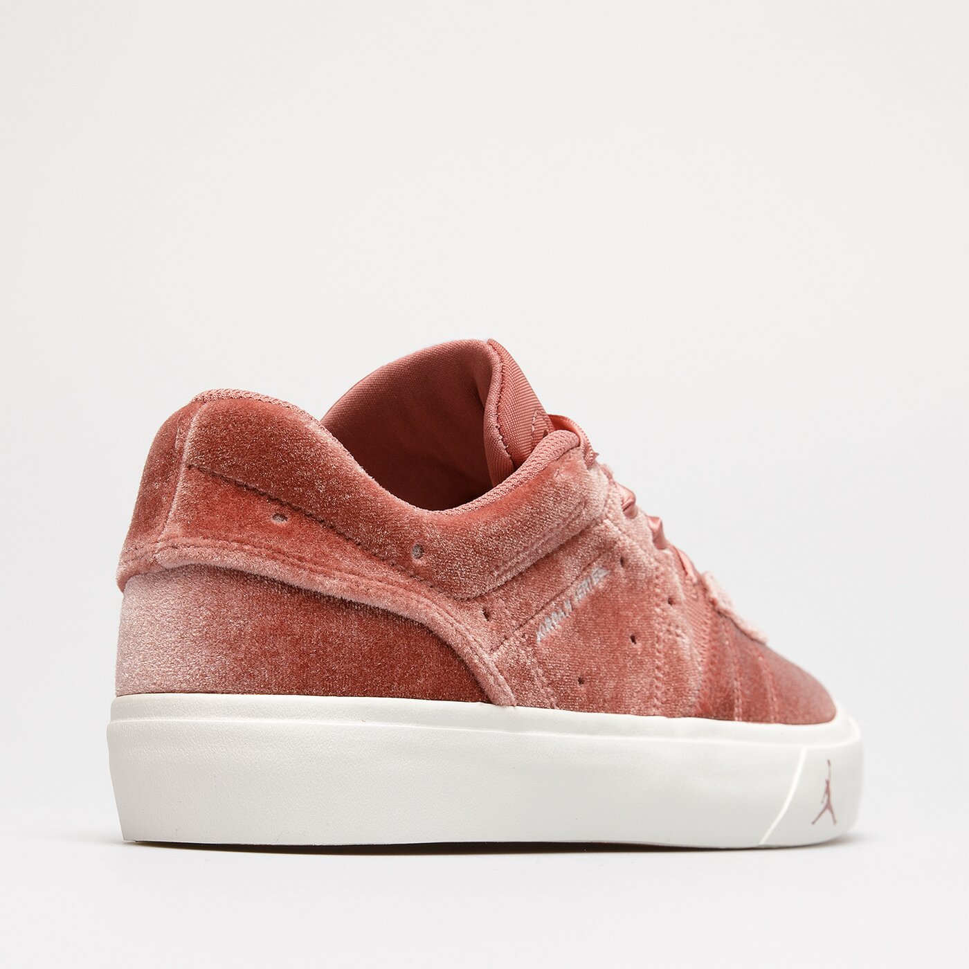 Дамски маратонки WMNS JORDAN SERIES ES SE dz7737600 цвят розов