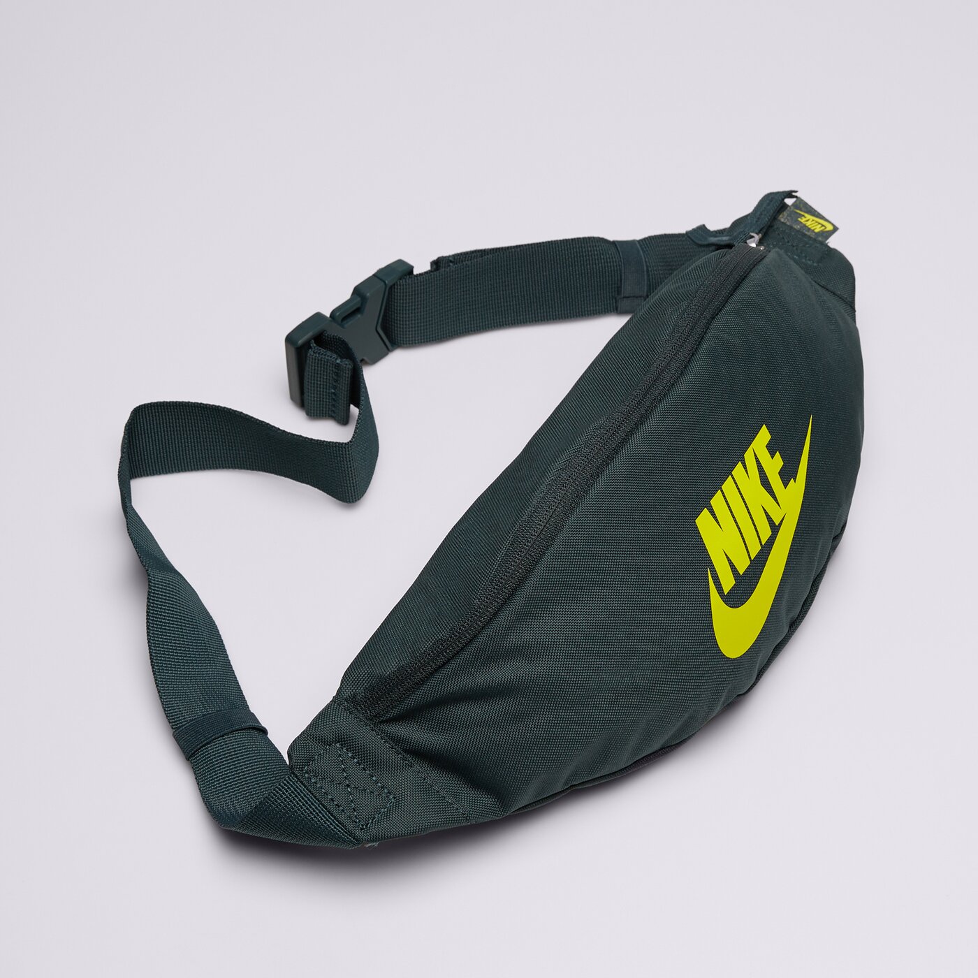 Дамска чанта за кръст NIKE ЧАНТА NK HERITAGE WAISTPACK db0490-329 цвят син