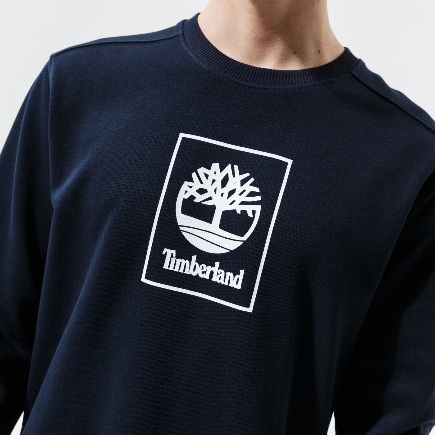 Мъжки суичър TIMBERLAND СУИТЧЪР TREE LOGO CREW DARK SAPPHIRE tb0a5pj84331 цвят тъмносин