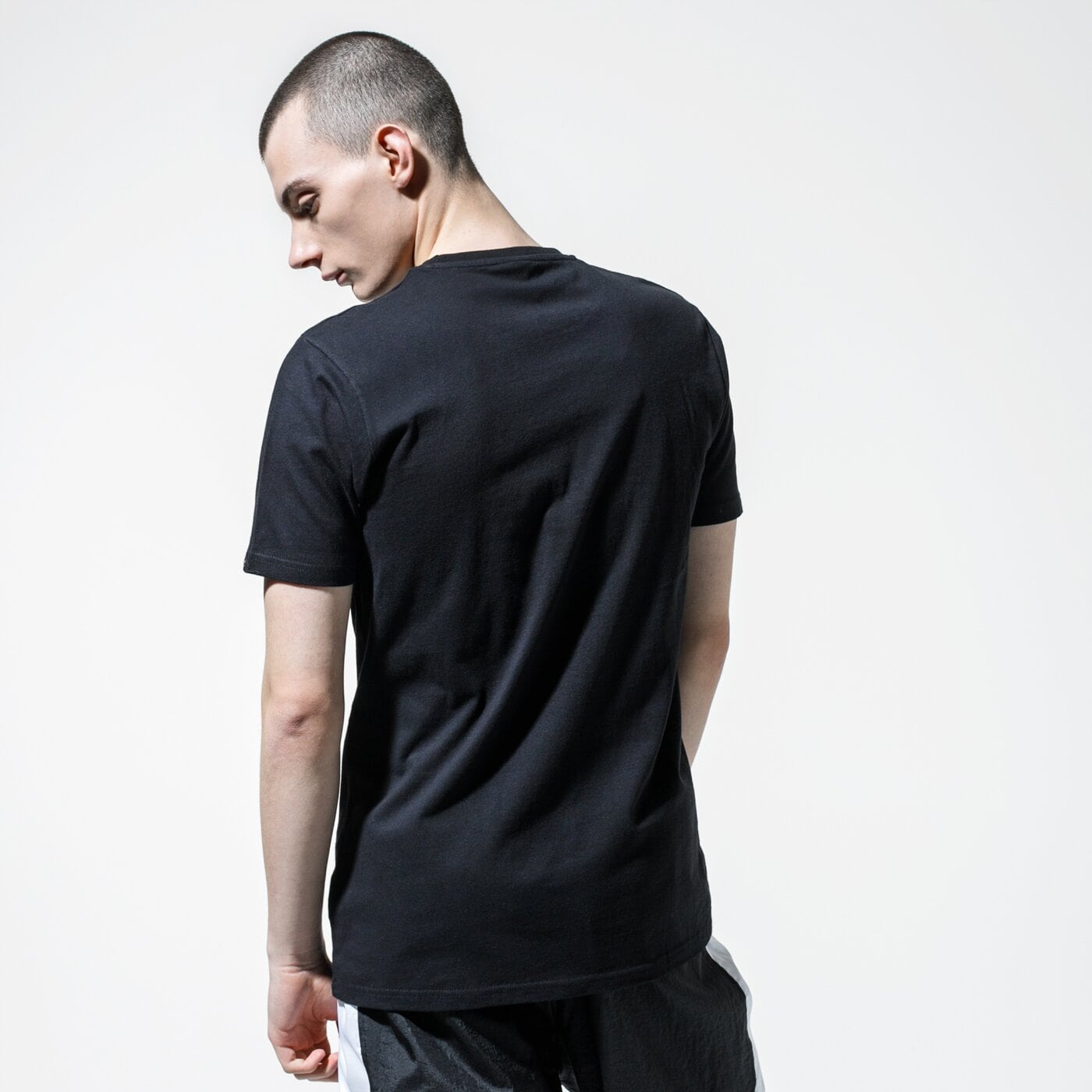 Мъжка тениска ELLESSE ТЕНИСКА TEDI she09993black цвят черен