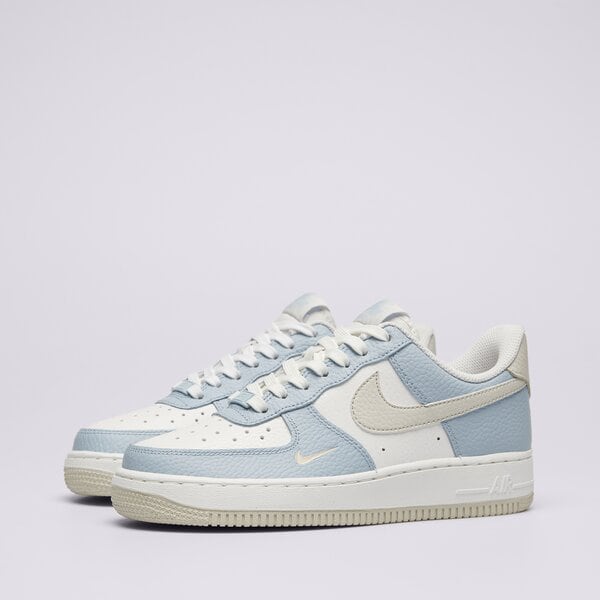 Дамски маратонки NIKE W AIR FORCE 1 '07  hf0022-400 цвят син