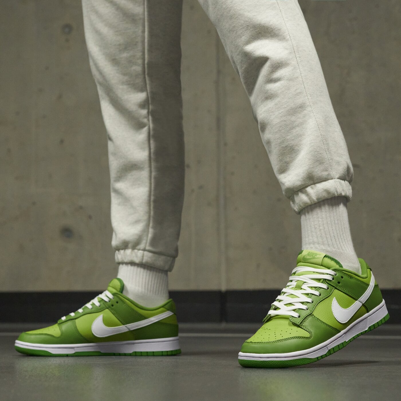 Мъжки маратонки NIKE DUNK LOW RETRO dj6188-300 цвят зелен