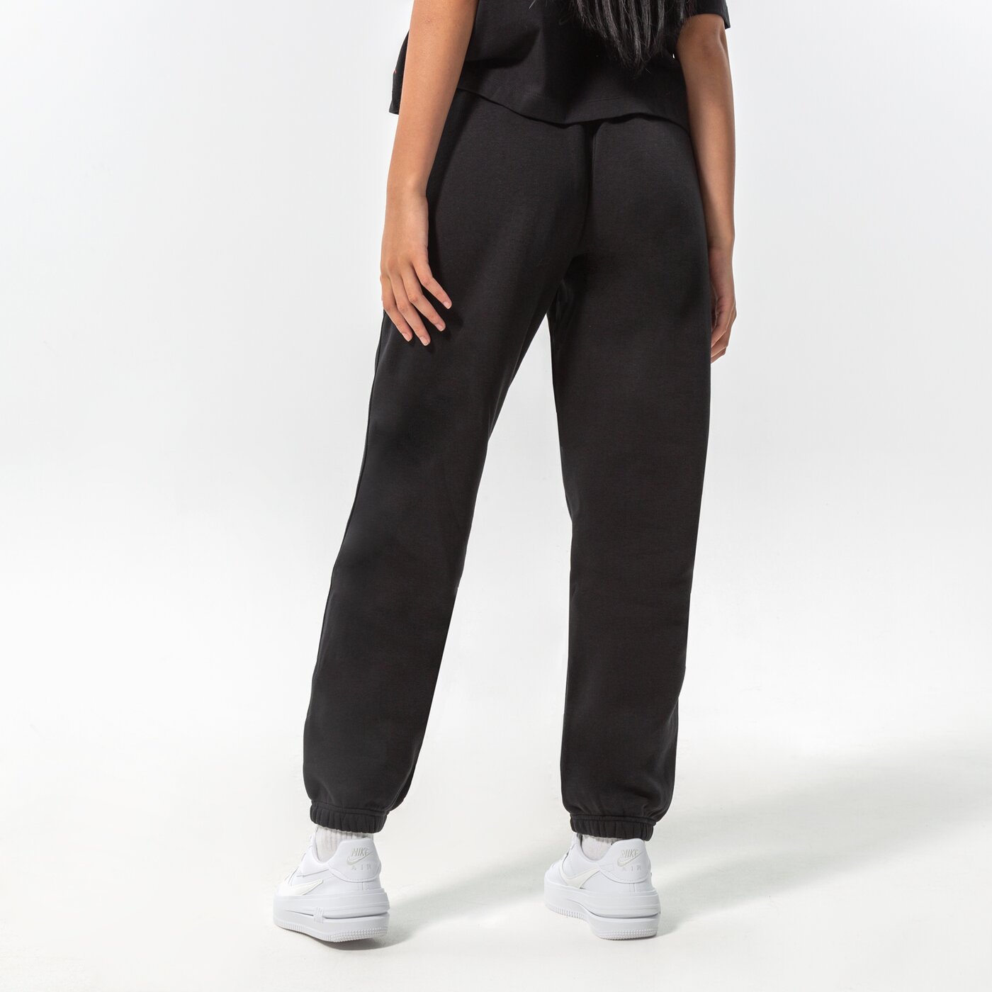 Дамски панталони JORDAN ПАНТАЛОНИ ESSENTIAL JOGGERS WOMEN'S dq4478-010 цвят черен