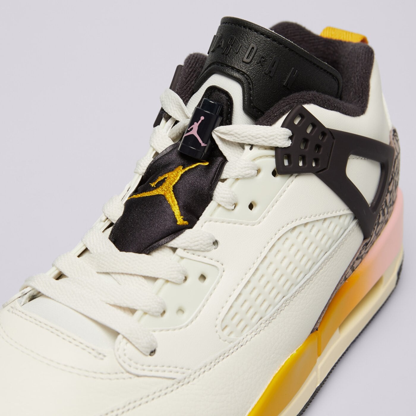 Мъжки маратонки JORDAN SPIZIKE LOW fq1759-107 цвят многоцветен