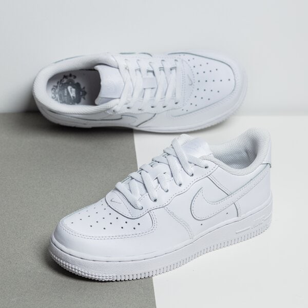 Детски маратонки NIKE AIR FORCE 1 '07 LV8  dh2925-111 цвят бял