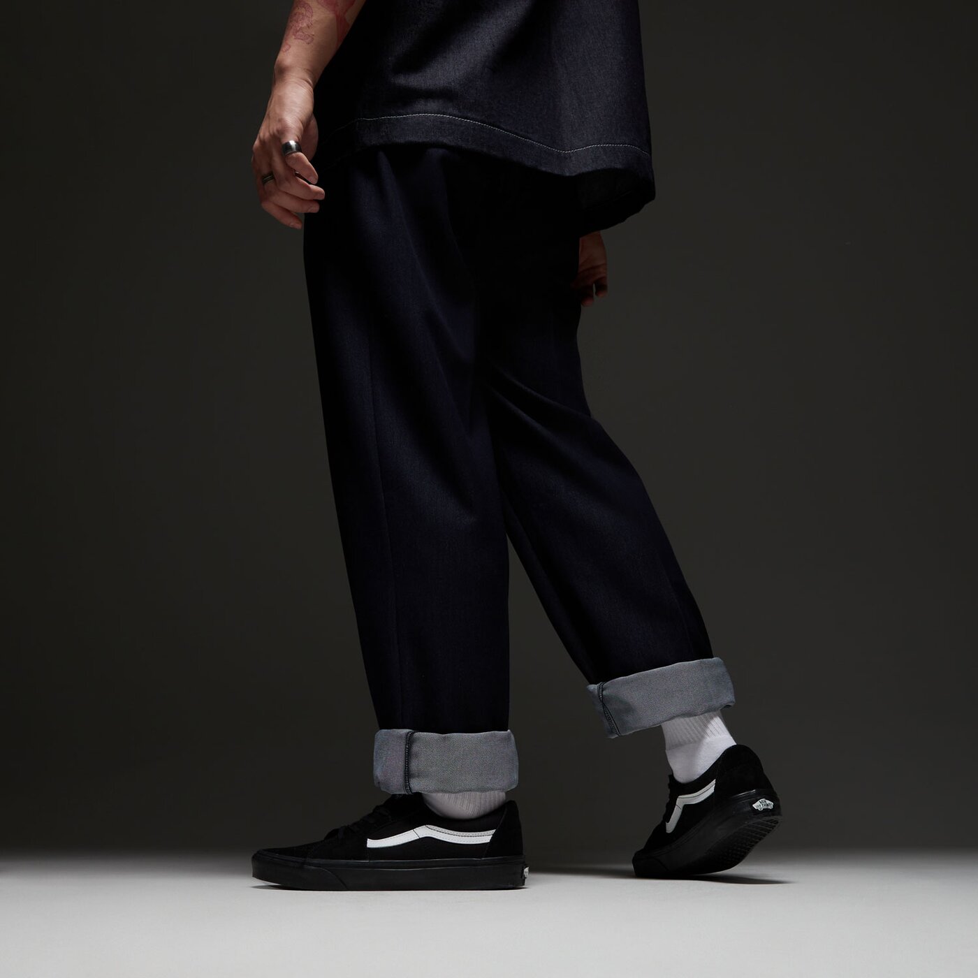 Мъжки маратонки VANS SK8 LOW vn0a5kxdbzw1 цвят черен