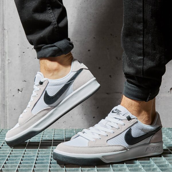 Мъжки маратонки NIKE SB ADVERSARY cj0887-100 цвят бял
