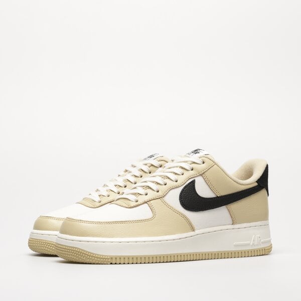 Мъжки маратонки NIKE AIR FORCE 1 '07 LX dv7186-700 цвят бежов