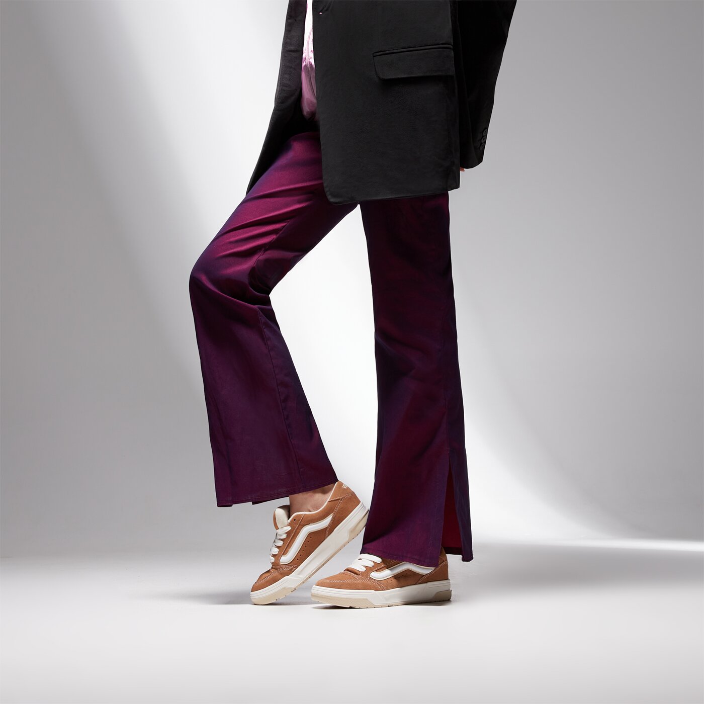 Дамски маратонки VANS HYLANE vn000d1jbro1 цвят бежов