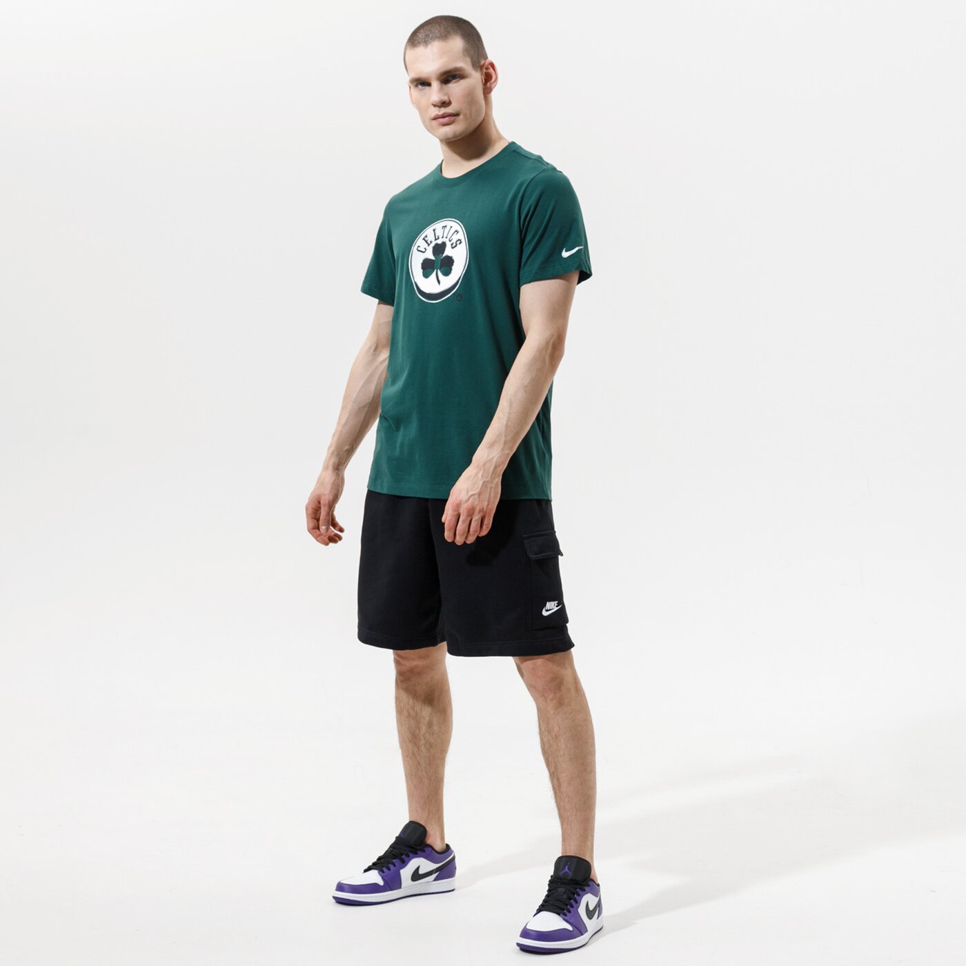Мъжка тениска NIKE ТЕНИСКА BOS M NK DRY TEE ES ERND LGO NBA cz7238-330 цвят зелен
