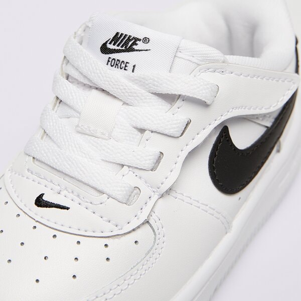 Детски маратонки NIKE FORCE 1 LOW EASYON fn0236-101 цвят бял