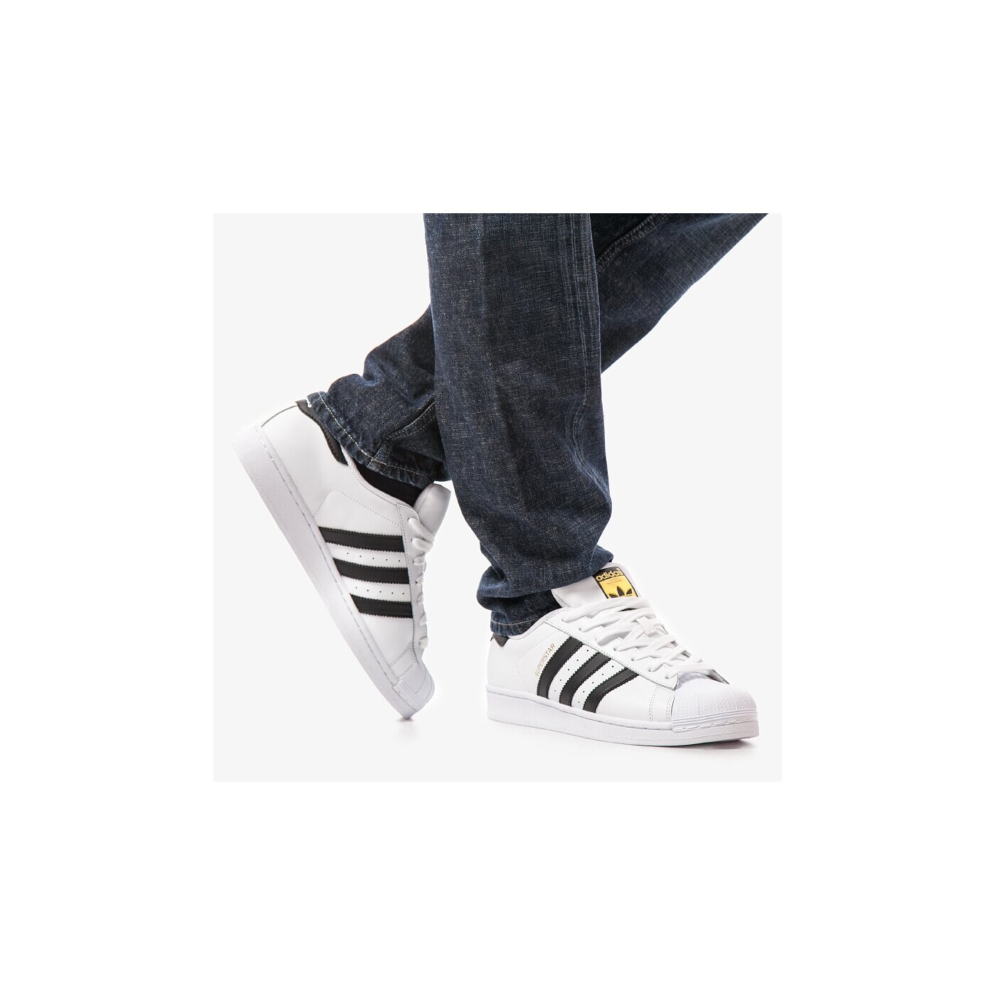 Мъжки маратонки ADIDAS SUPERSTAR  c77124 цвят бял