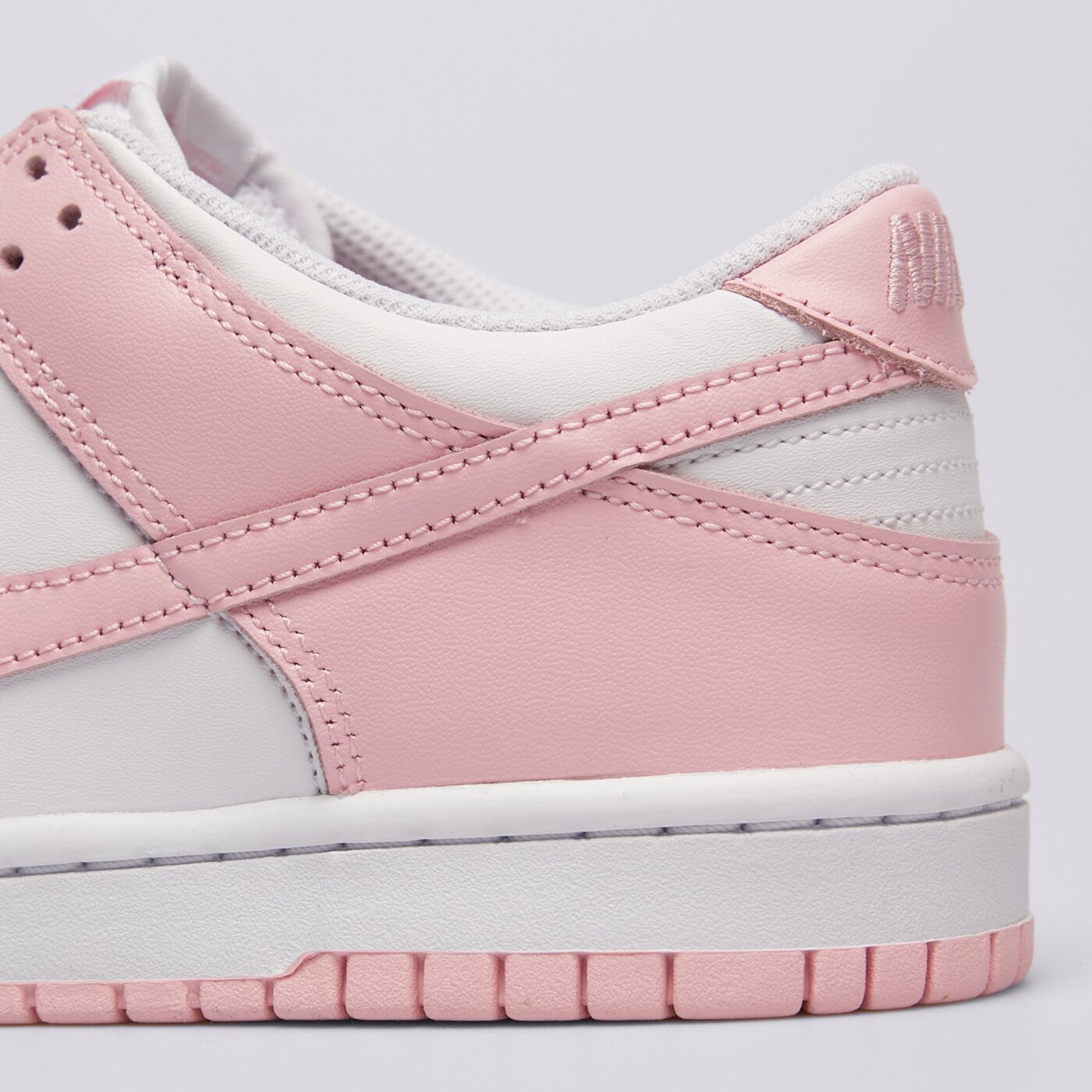 Детски маратонки NIKE DUNK LOW (GS) fb9109125 цвят розов