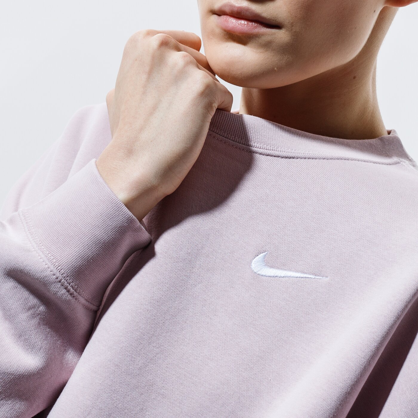 Дамски суичър NIKE СУИТЧЪР SPORTSWEAR ESSENTIALS ck0168-645 цвят розов