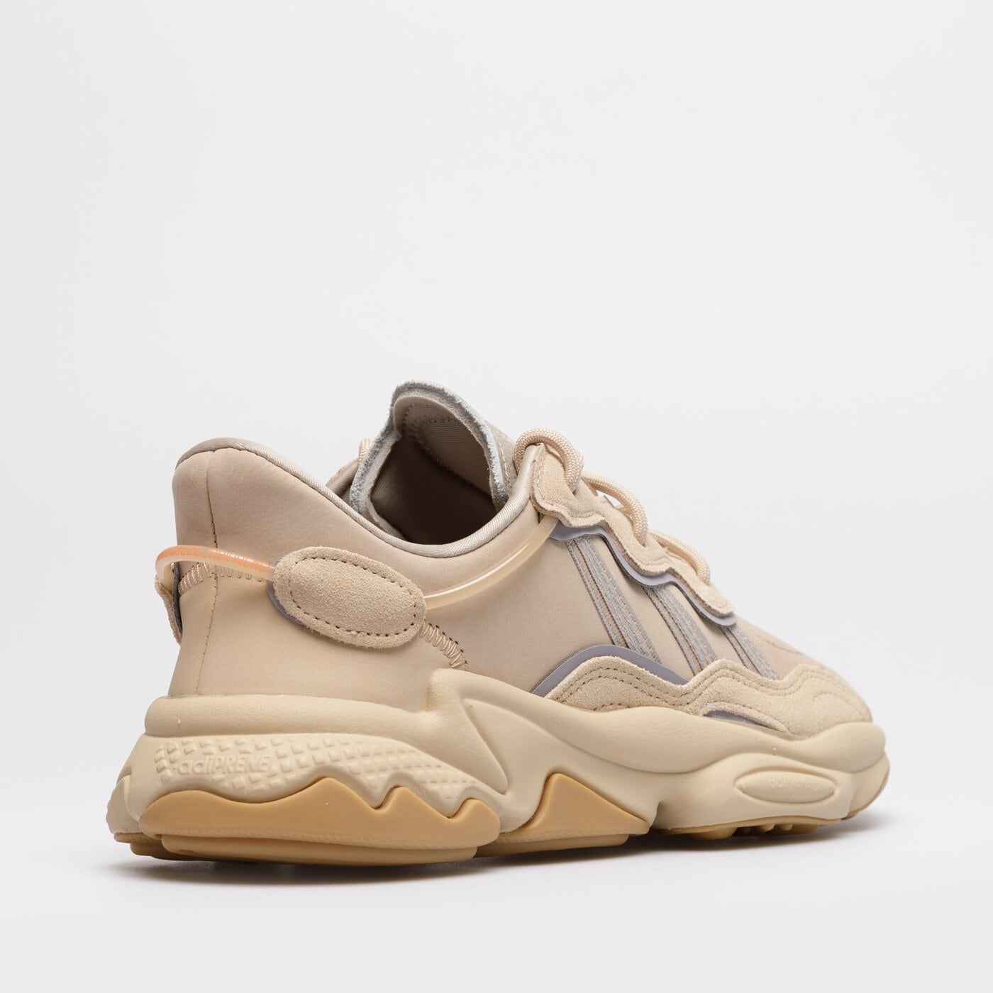 Дамски маратонки ADIDAS OZWEEGO ee6462 цвят кафяв