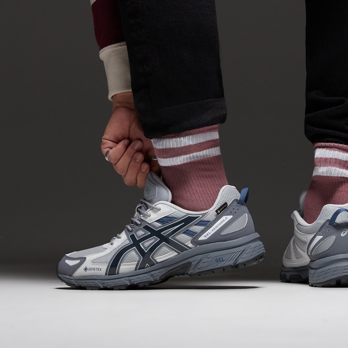 Мъжки маратонки ASICS GEL-VENTURE 6 GTX 1203a560-020 цвят сив