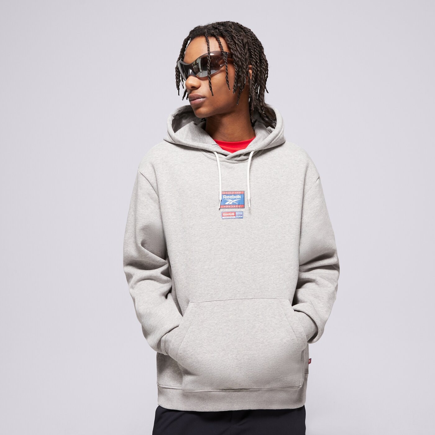 Мъжки суичър REEBOK СУИТЧЪР С КАЧУЛКА RI BADGE 100205447 цвят сив