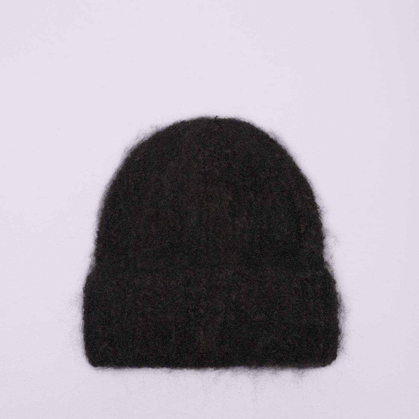Дамска зимна шапка LEVI'S ШАПКА WOMEN'S FUZZY BEANIE d7829-0001 цвят черен