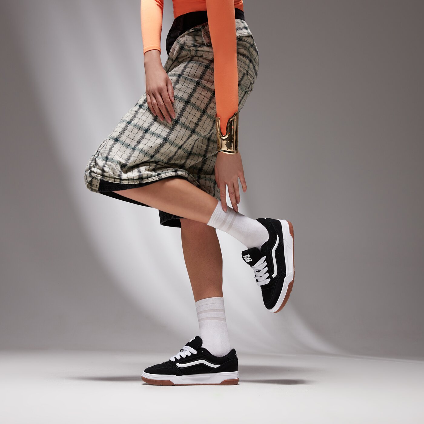 Дамски маратонки VANS HYLANE vn000d819x11 цвят черен