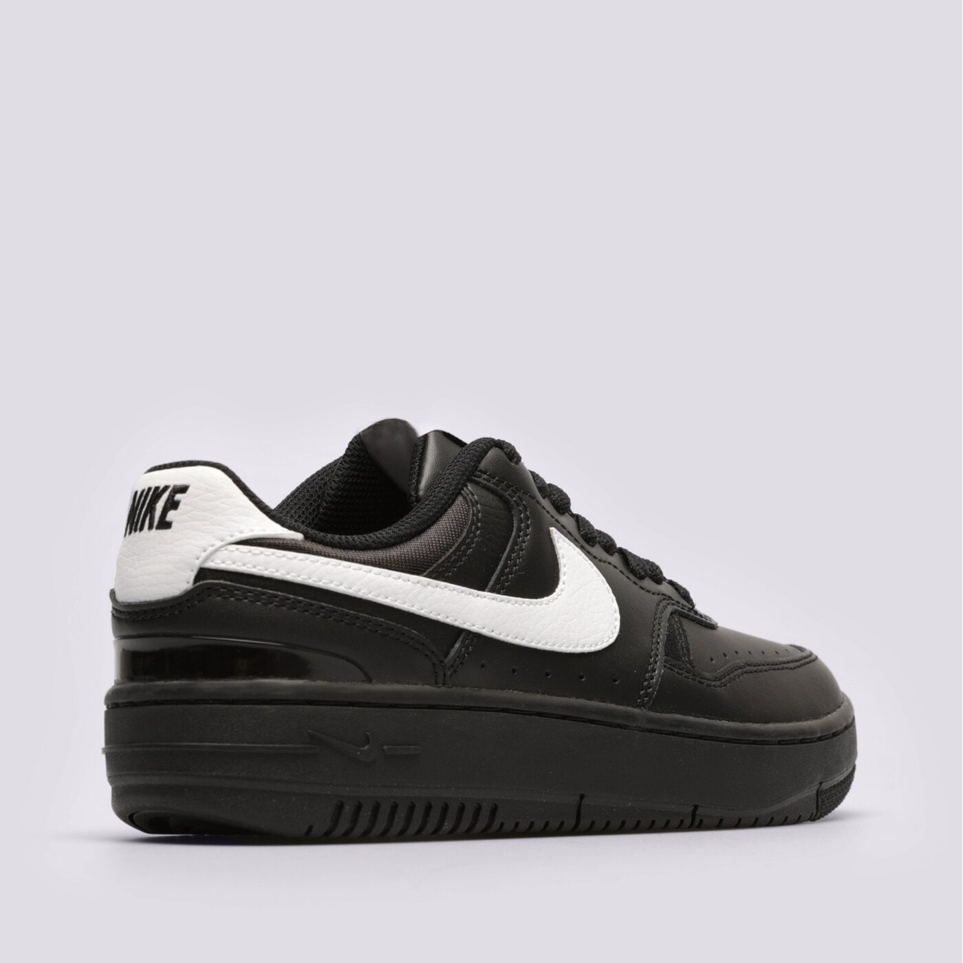 Дамски маратонки NIKE GAMMA FORCE fq6476-010 цвят черен