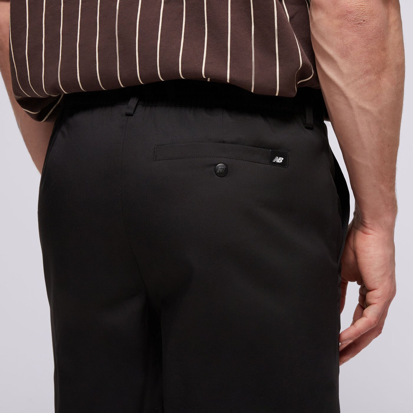 Мъжки панталони NEW BALANCE ПАНТАЛОНИ ATHLETICS STANDARD PANT 30" mp43560bk цвят черен