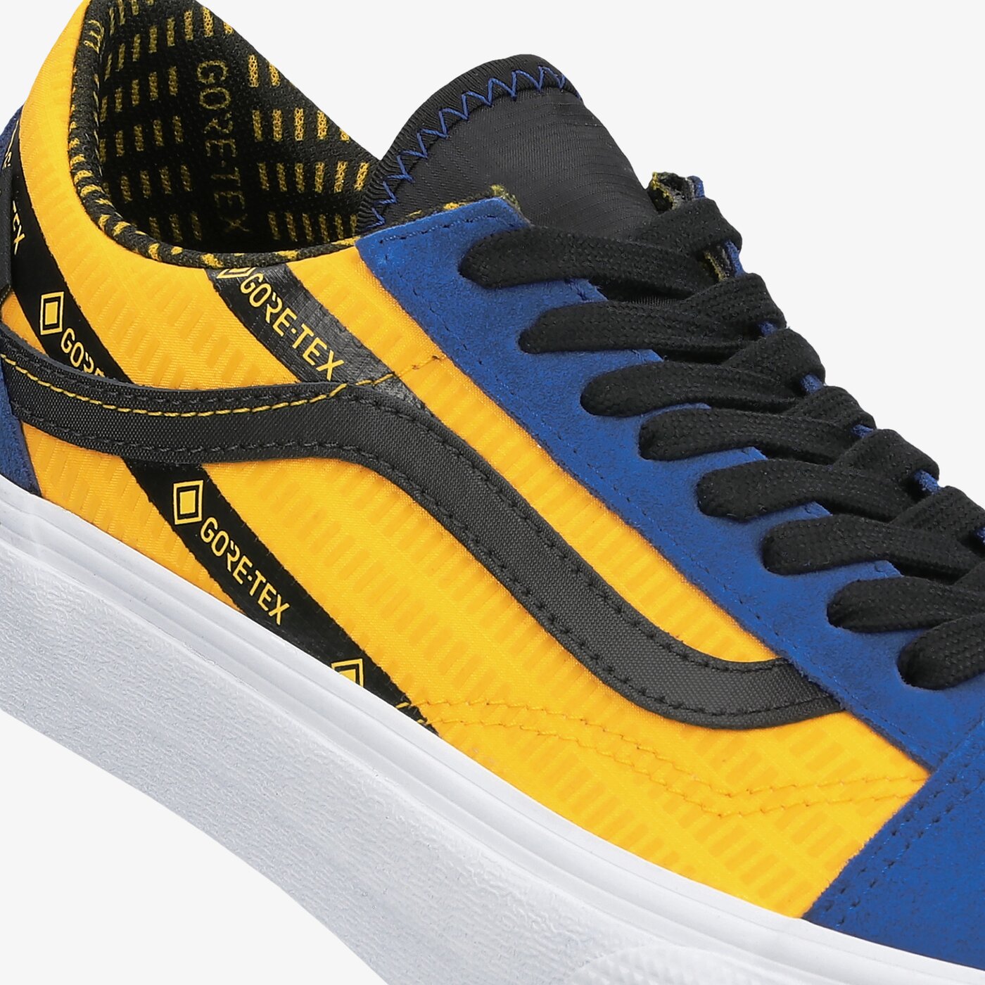 Мъжки маратонки VANS UA OLD SKOOL GORE-TEX vn0a4v9w2tg1 цвят син