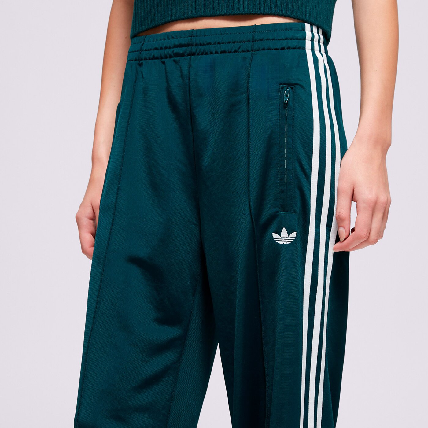 Дамски панталони ADIDAS ПАНТАЛОНИ FIREBIRD TP kd2528 цвят зелен