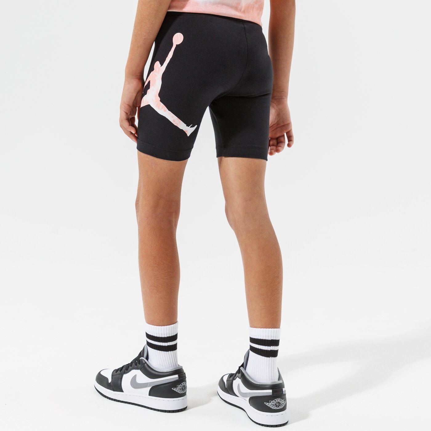  JORDAN ШОРТИ JORDAN GIRL TIE DYE BIKER SHORT GIRL 45a765-023 цвят черен