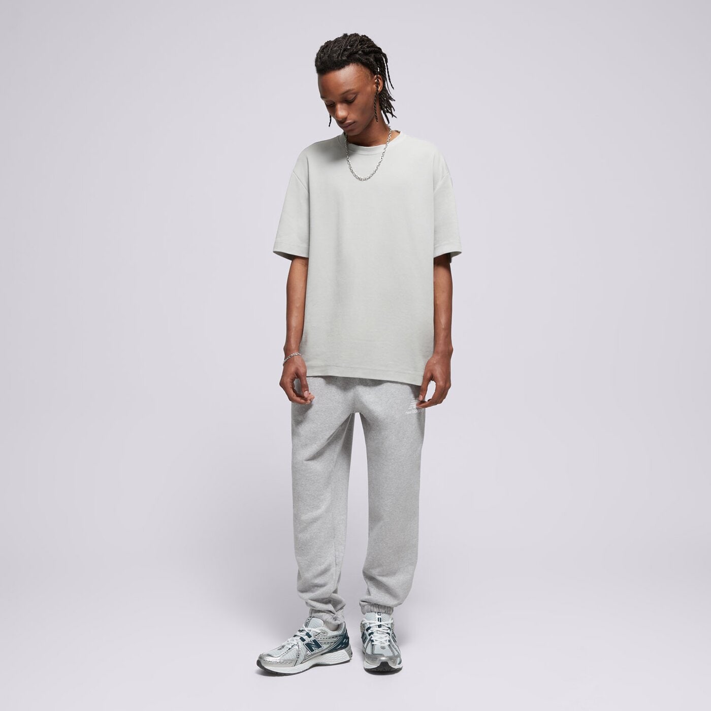 Мъжки панталони NEW BALANCE ПАНТАЛОНИ NB ESSENTIAL STACKED mp31539ag цвят сив