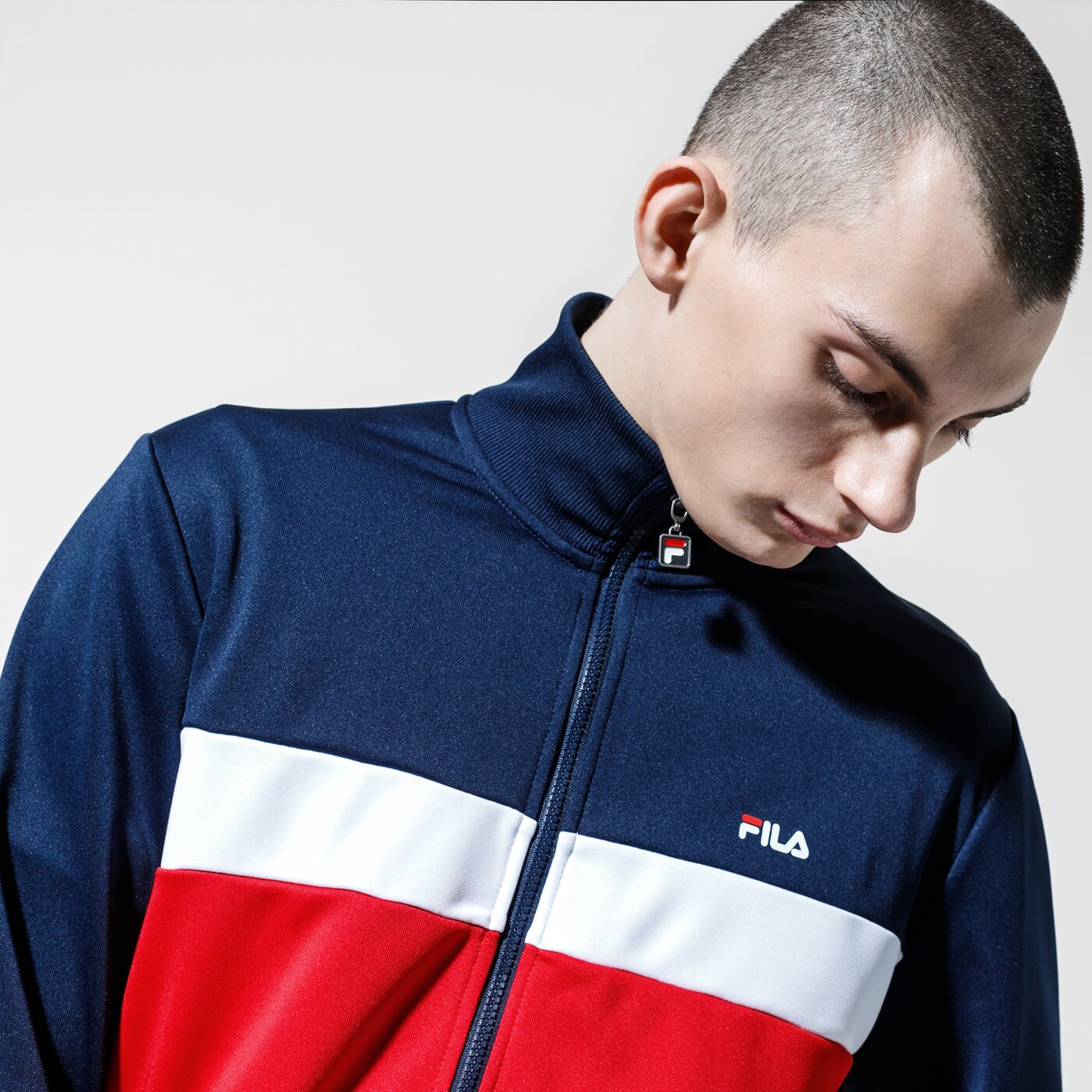 Мъжки суичър FILA СУИТЧЪР СЪС ЗАКОПЧАВАНЕ SANGA TRACK JACKET 687476g06 цвят тъмносин