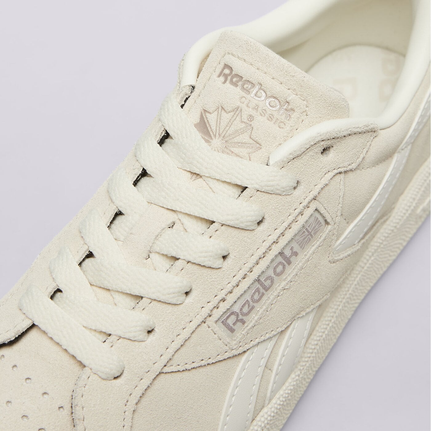 Дамски маратонки REEBOK CLUB C GROUNDS UK 100220809 цвят бял