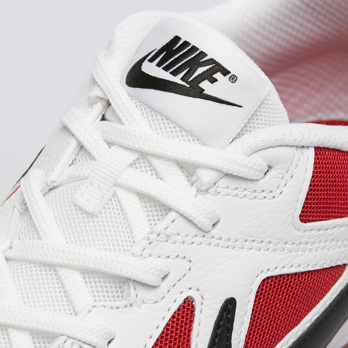 Мъжки маратонки NIKE GATO ib8509-100 цвят бял