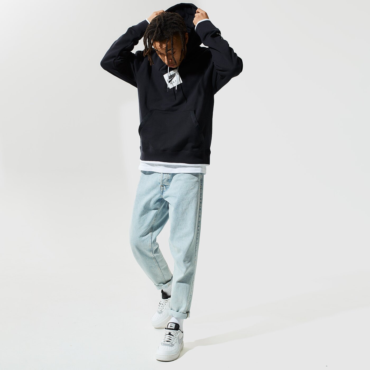 Мъжки суичър JORDAN СУИТЧЪР С КАЧУЛКА JUMPMAN CLASSICS cv2244-010 цвят черен