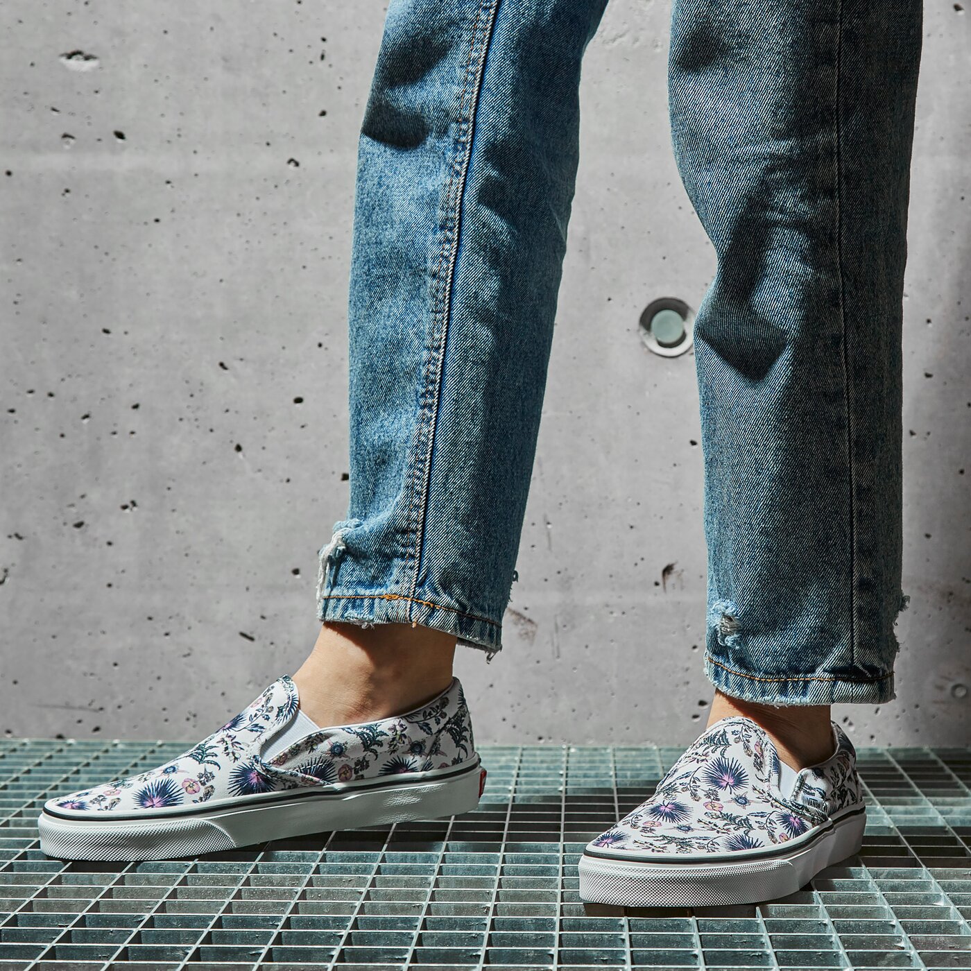 Дамски маратонки VANS UA CLASSIC SLIP-ON vn0a33tb30r1 цвят многоцветен