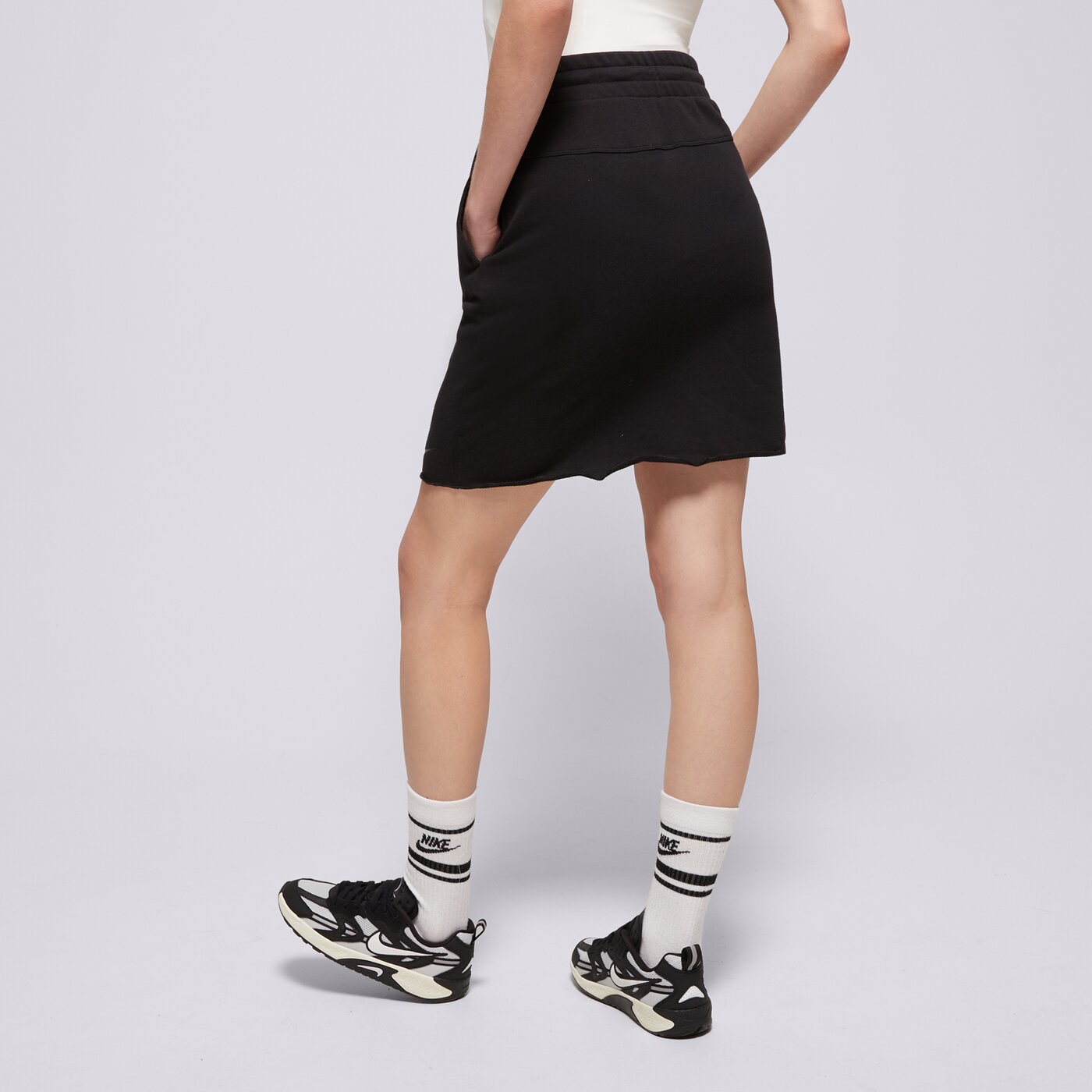 Дамски NIKE ПОЛА W NSW ICN CLASH SKIRT FT dc5499-010 цвят черен