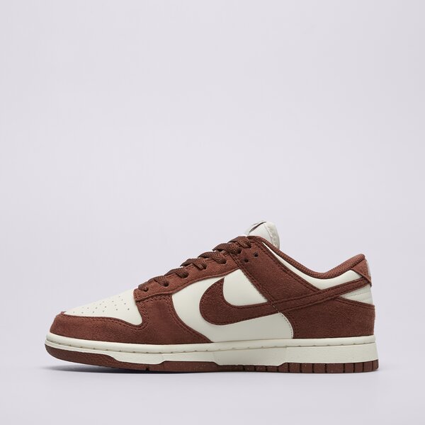 Дамски маратонки NIKE WMNS DUNK LOW hj7673-001 цвят бордо