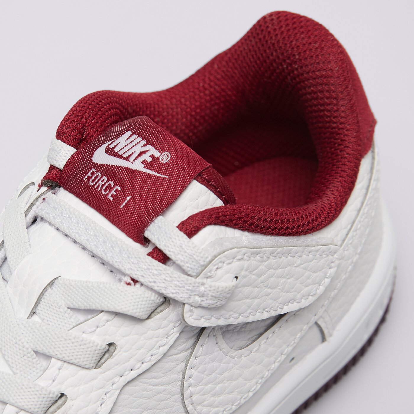 Детски маратонки NIKE FORCE 1 LOW EASYON LV8 3 hf5510-100 цвят бял