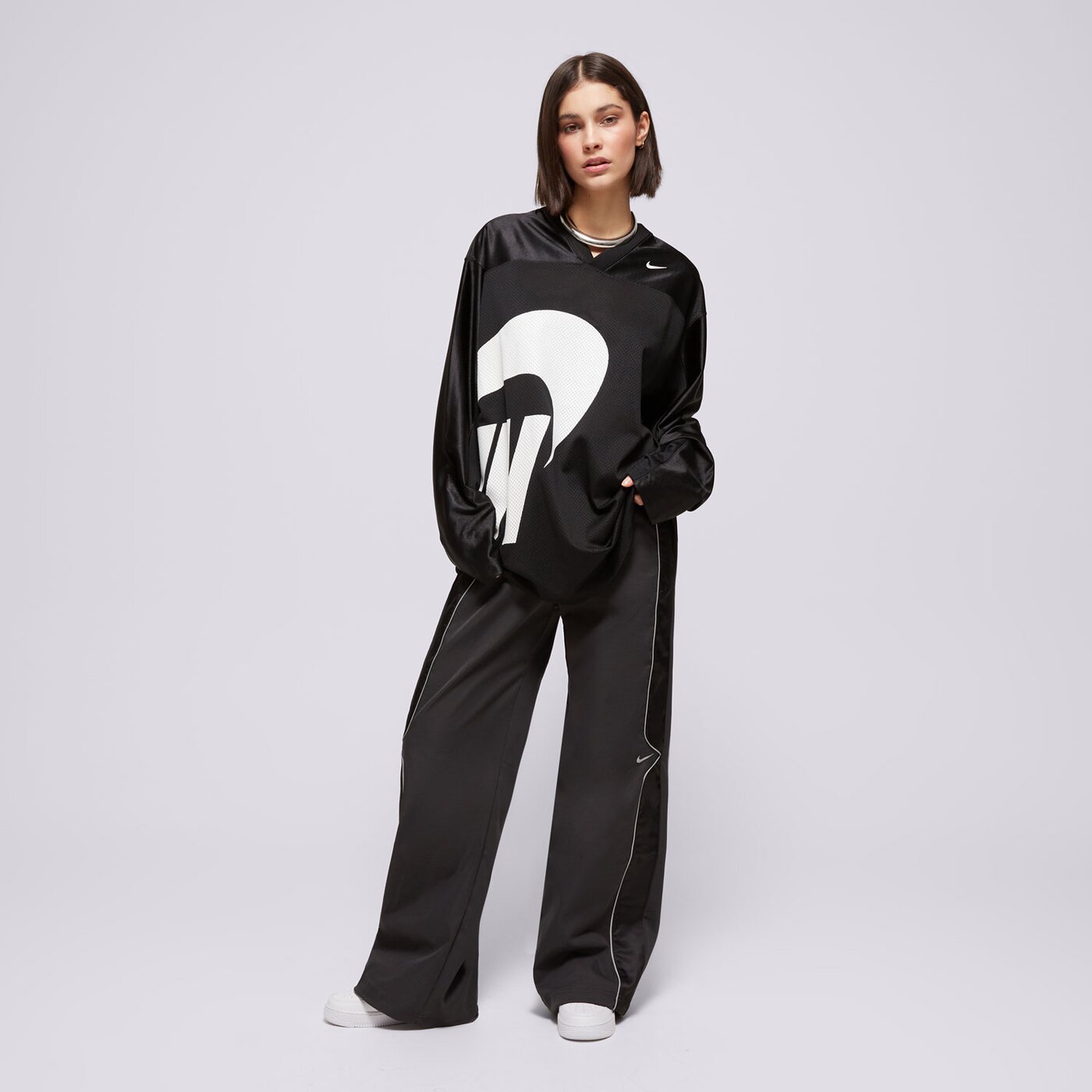 Дамски панталони NIKE ПАНТАЛОНИ W NSW WVN PNT SW hq3751-010 цвят черен