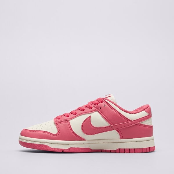 Дамски маратонки NIKE DUNK LOW dd1873-600 цвят розов