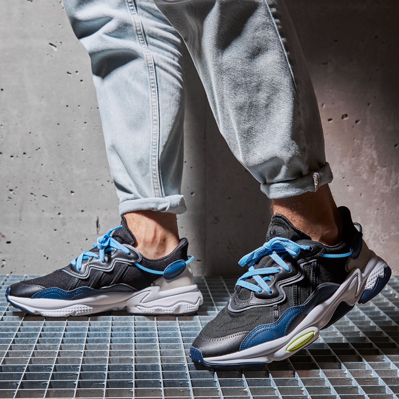 Мъжки маратонки ADIDAS OZWEEGO fx6057 цвят черен