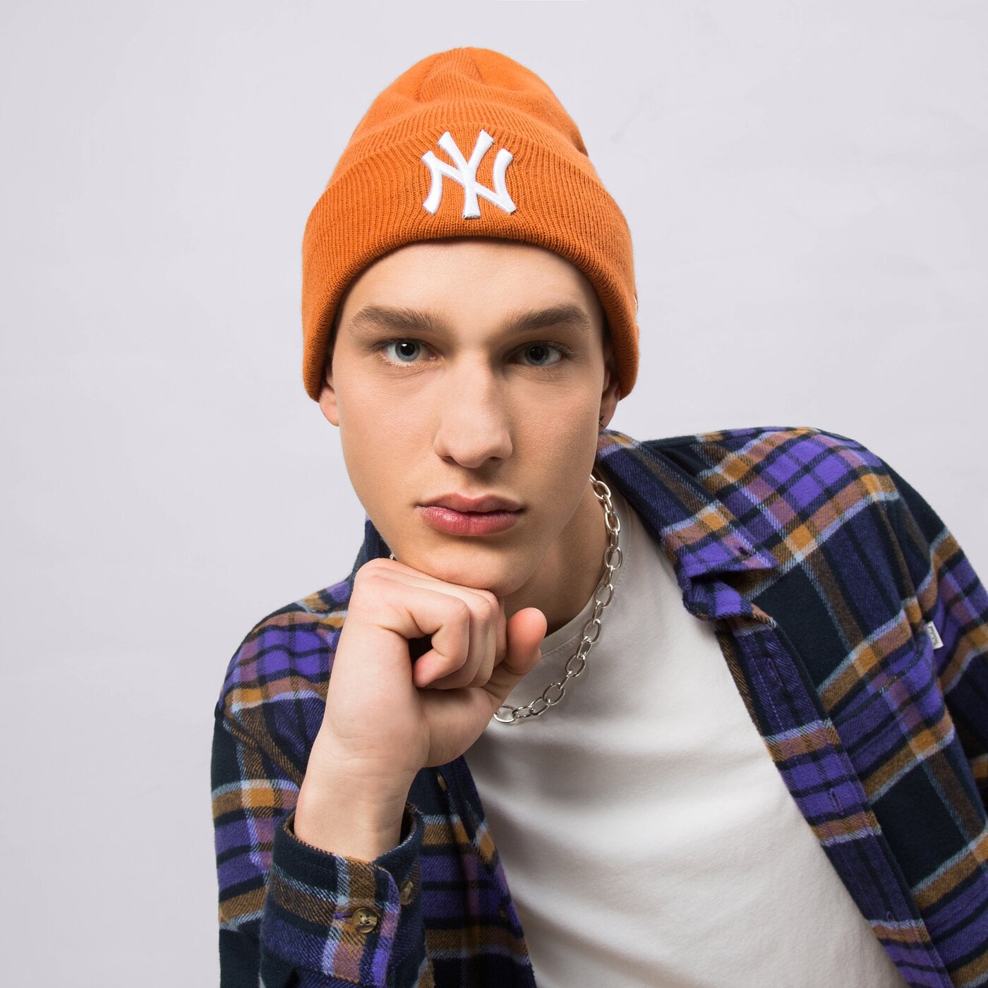 Мъжка зимна шапка NEW ERA ШАПКА LE BEANIE NYY ORA 60292611 цвят оранжев