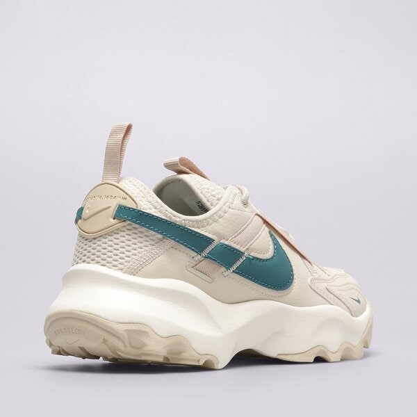 Дамски маратонки NIKE TC 7900 dd9682-110 цвят бежов