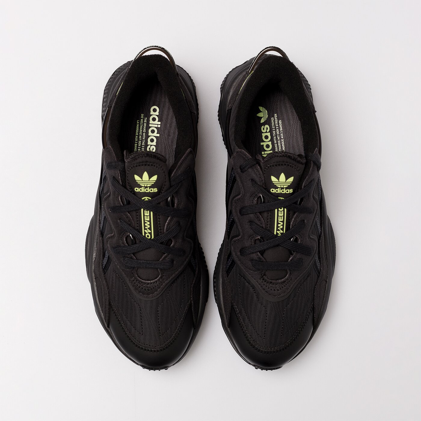 Мъжки маратонки ADIDAS OZWEEGO REAL MADRID hp7802 цвят черен