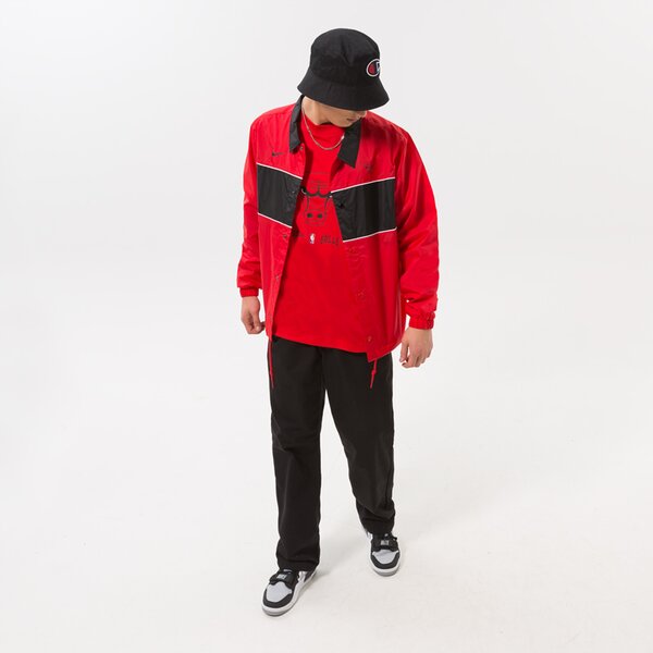 Мъжка тениска NIKE ТЕНИСКА CHI M NK DF LS ТОП PREGM NBA dn8120-657 цвят червен