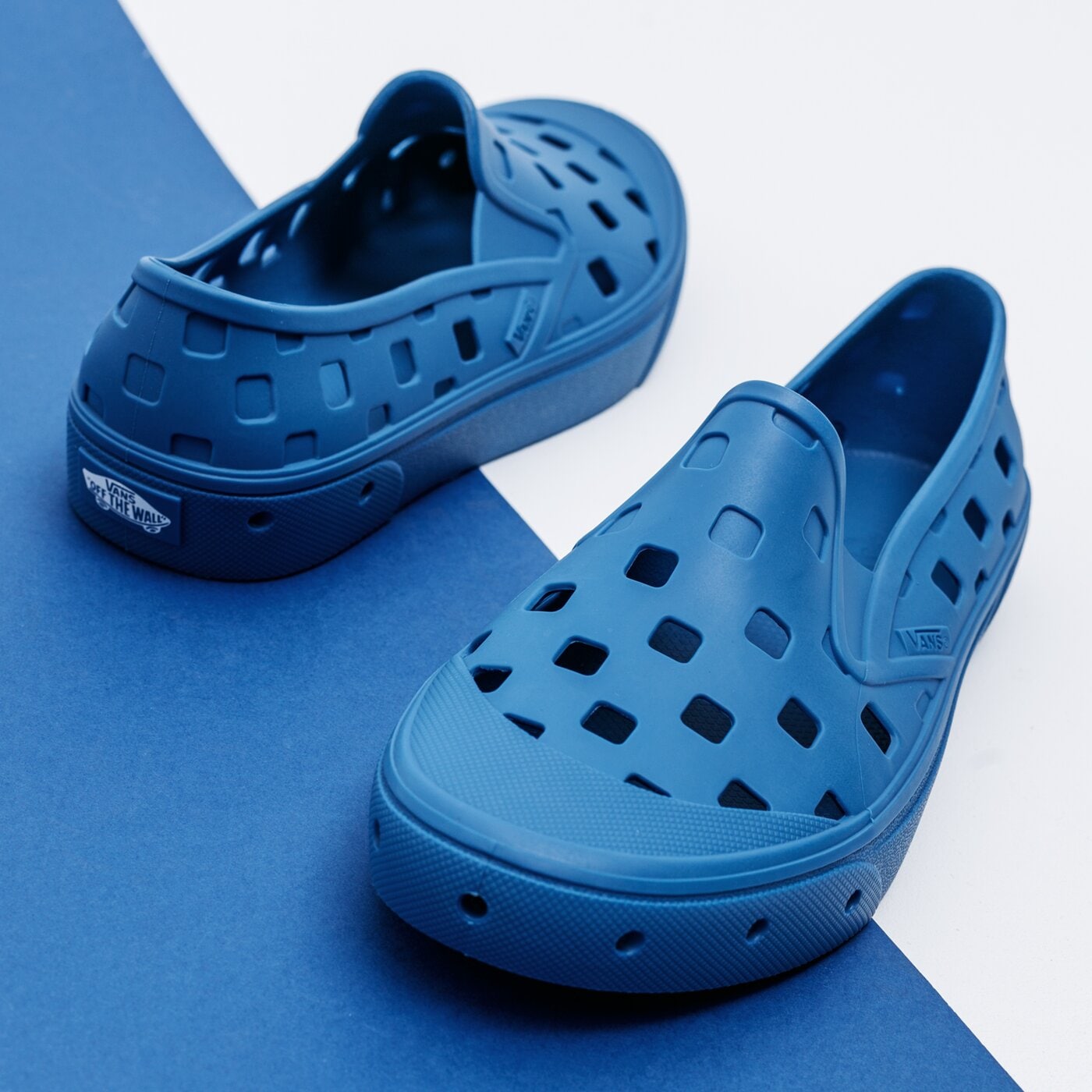 Мъжки маратонки VANS UA TREK SLIP-ON vn0a5hf8nvy1 цвят син