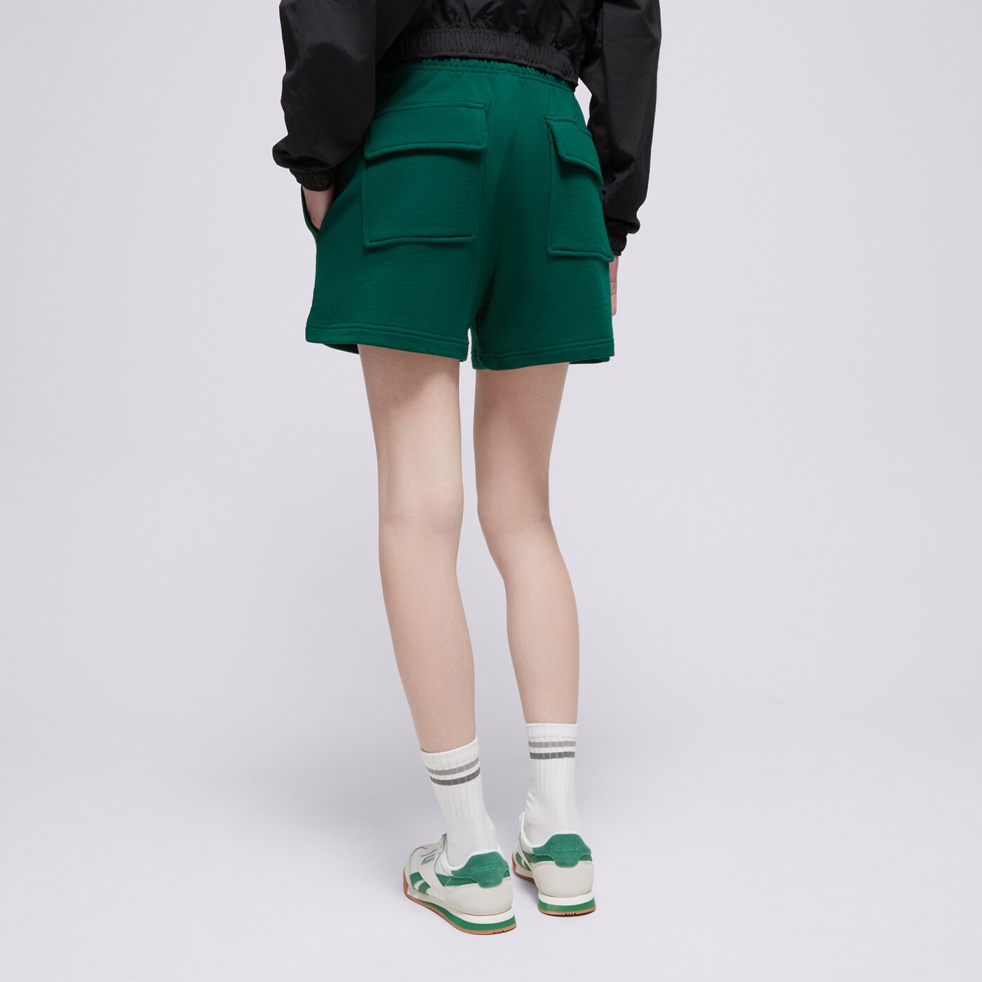 Дамски къси панталони REEBOK ШОРТИ CL AE SM LOGO SHORT 100076254 цвят зелен